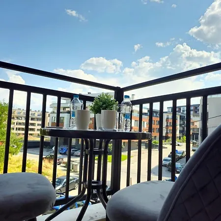 Apartamento Citylife - Free Private Parking & Modern *