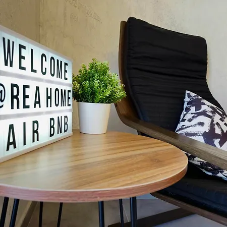 Apartament Rea - Modern & Stylish *